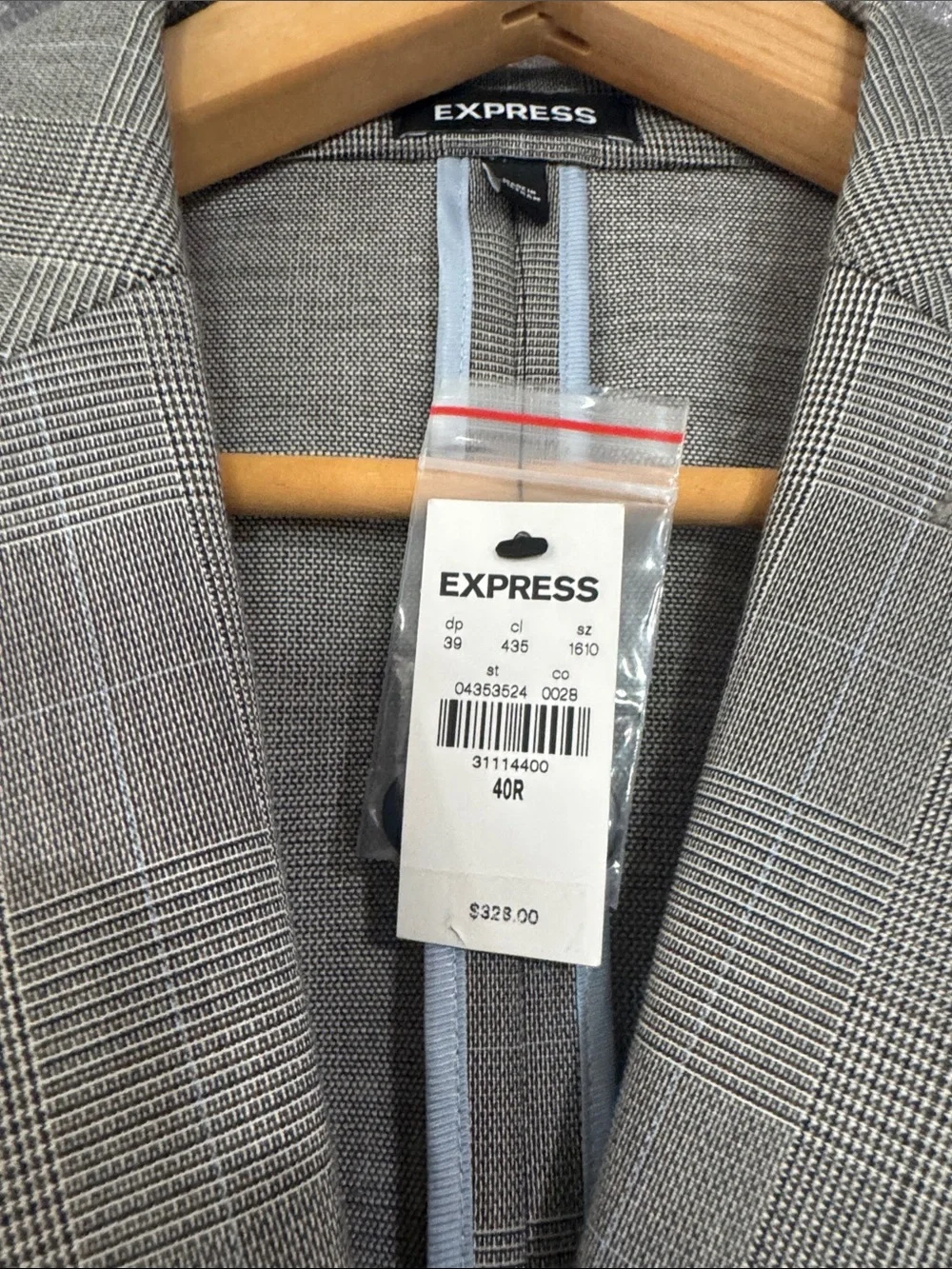 Express Men's Light Gray Plaid Two-Button Sport Coat